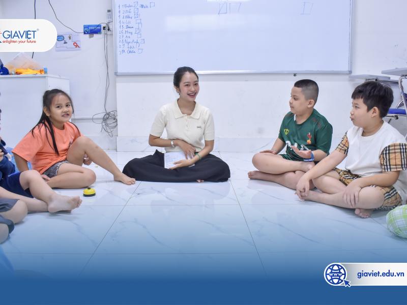  CHI NHÁNH GIA VIỆT BÌNH MINH - LỚP HỌC BÉ NGOAN RỘN VANG TIẾNG CƯỜI 
